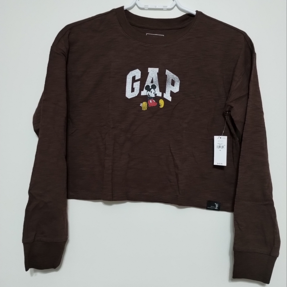 The gap Disney size 10